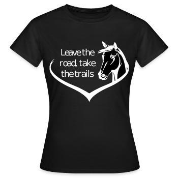 „Pferd Pferdeliebhaber Reiten Warmblut Vollblut“ - Frauen T-Shirt - Schwarz - Vorne - AI Model Female 172 dark (172cm)