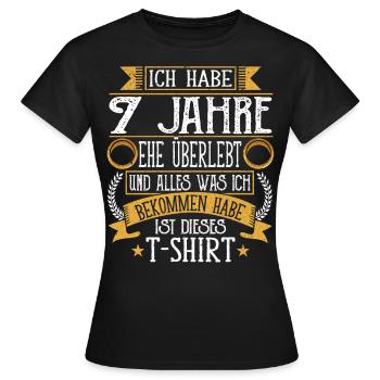 Kupferne Hochzeit 7 Jahre Verheiratet Hochzeitstag - Frauen T-Shirt - Schwarz - Vorne - AI Model Female 172 dark (172cm)