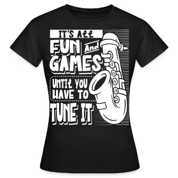 Saxophoniste Saxophoniste Saxophoniste - T-shirt Femme - noir - Devant - AI Model Female 172 dark (172cm)