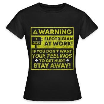 Strom Handwerk Spannung Arbeit - Frauen T-Shirt - Schwarz - Vorne - AI Model Female 172 dark (172cm)