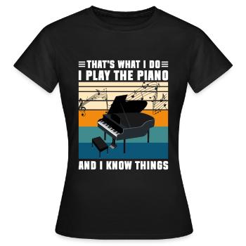 Klavier Flügel Musikschule - Frauen T-Shirt - Schwarz - Vorne - AI Model Female 172 dark (172cm)