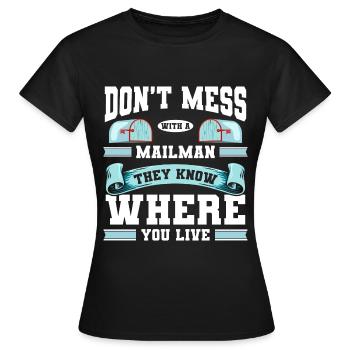 Post Kurier - Frauen T-Shirt - Schwarz - Vorne - AI Model Female 172 dark (172cm)
