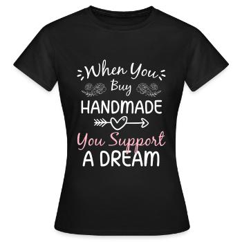 Défilé de mode Shopping Style - T-shirt Femme - noir - Devant - AI Model Female 172 dark (172cm)