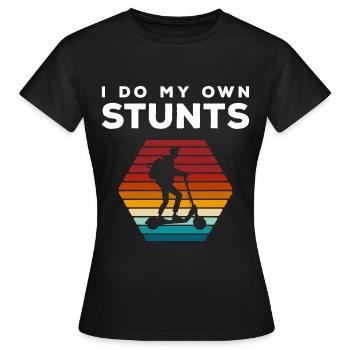Moteur électrique du scooter électrique - T-shirt Femme - noir - Devant - AI Model Female 172 dark (172cm)