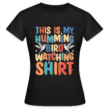 Kolibri Bunt Zauberei Lifestyle - Frauen T-Shirt - Schwarz - Vorne - AI Model Female 172 dark (172cm)