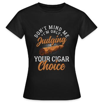 Zigarre Lounge Qualm Gentlemen - Frauen T-Shirt - Schwarz - Vorne - AI Model Female 172 dark (172cm)
