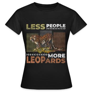 Predator Animals Big Cat Danger - Women's T-Shirt - black - Front - AI Model Female 172 dark (172cm)