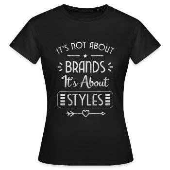 Modeliebhaber Trendsetter Individuell Schmuck - Frauen T-Shirt - Schwarz - Vorne - AI Model Female 172 dark (172cm)