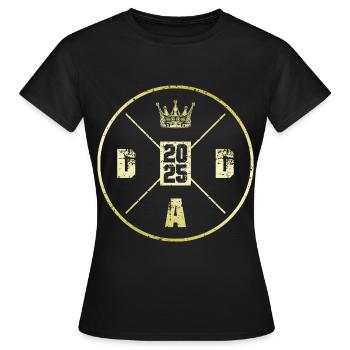 Dad 2025 Vaterschaft Papa - Frauen T-Shirt - Schwarz - Vorne - AI Model Female 172 dark (172cm)