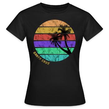 Santa Cruz Beach - Frauen T-Shirt - Schwarz - Vorne - AI Model Female 172 dark (172cm)