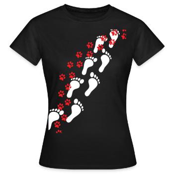 Fußspuren | Hundeliebhaber Hund Gassi gehen - Frauen T-Shirt - Schwarz - Vorne - AI Model Female 172 dark (172cm)