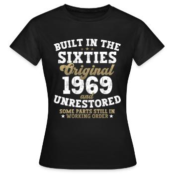 Built in the sixties 1969 53. Geburtstag Herren - Frauen T-Shirt - Schwarz - Vorne - AI Model Female 172 dark (172cm)