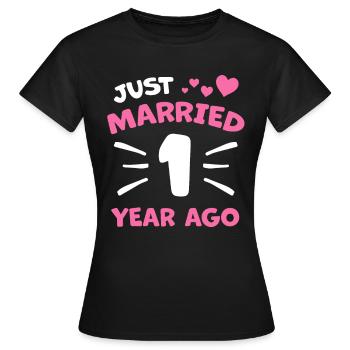 1. Hochzeitstag Ehepaar Geschenk - Frauen T-Shirt - Schwarz - Vorne - AI Model Female 172 dark (172cm)