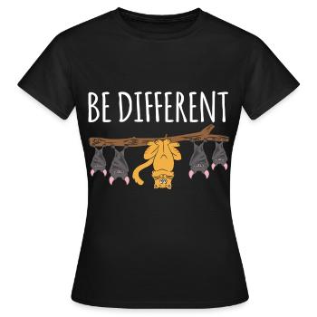 Be Different Shirt lustiges Fledermäuse und Katze - Frauen T-Shirt - Schwarz - Vorne - AI Model Female 172 dark (172cm)