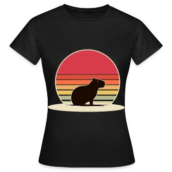 Capybara - Frauen T-Shirt - Schwarz - Vorne - AI Model Female 172 dark (172cm)