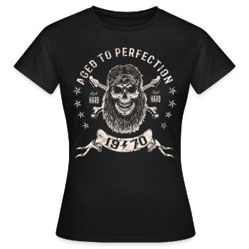 1970 Geburtstag Aged to perfection Rock Hard - Frauen T-Shirt - Schwarz - Vorne - AI Model Female 172 dark (172cm)