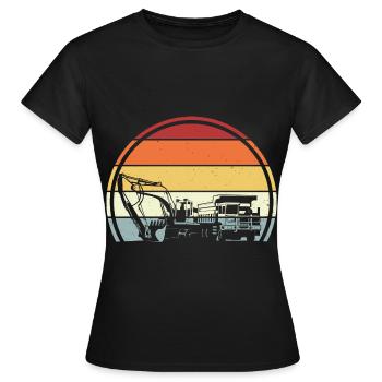 Excavator construction site - Women's T-Shirt - black - Front - AI Model Female 172 dark (172cm)