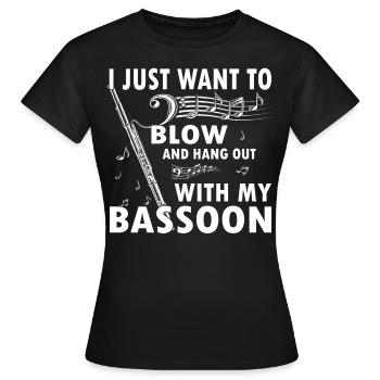 Holzblasinstrument Musik Bassoonist - Frauen T-Shirt - Schwarz - Vorne - AI Model Female 172 dark (172cm)