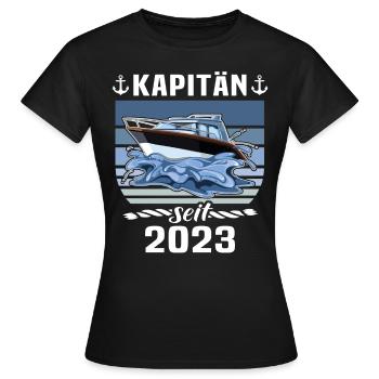 Kapitän 2023 Bootsführerschein Boot - Frauen T-Shirt - Schwarz - Vorne - AI Model Female 172 dark (172cm)