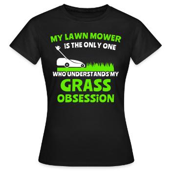 Rasenmäher Rasen Mähen - Frauen T-Shirt - Schwarz - Vorne - AI Model Female 172 dark (172cm)