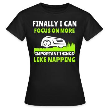 Tondeuse robot Robot tondeuse - T-shirt Femme - noir - Devant - AI Model Female 172 dark (172cm)