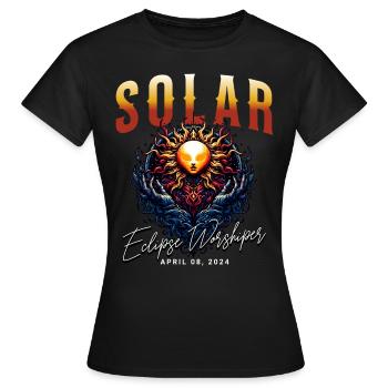 Sonnenfinsternis 2024 - Frauen T-Shirt - Schwarz - Vorne - AI Model Female 172 dark (172cm)