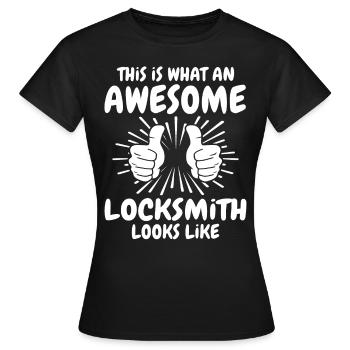 Schlosser - Frauen T-Shirt - Schwarz - Vorne - AI Model Female 172 dark (172cm)