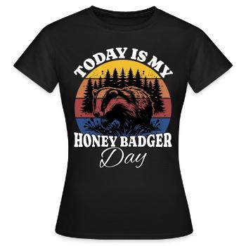 Ratel - T-shirt Femme - noir - Devant - AI Model Female 172 dark (172cm)