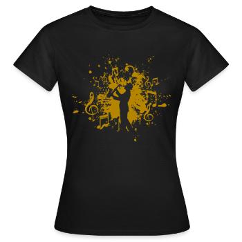Saxofon - Frauen T-Shirt - Schwarz - Vorne - AI Model Female 172 dark (172cm)