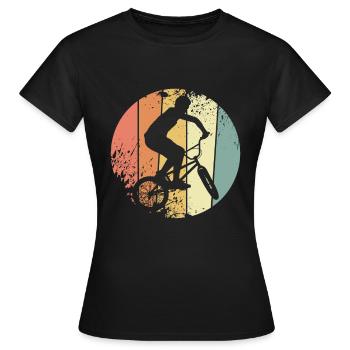 BMX - Frauen T-Shirt - Schwarz - Vorne - AI Model Female 172 dark (172cm)