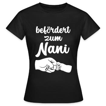 Befördert zum Nani Oma Schweiz Schweizerdeutsch - Frauen T-Shirt - Schwarz - Vorne - AI Model Female 172 dark (172cm)