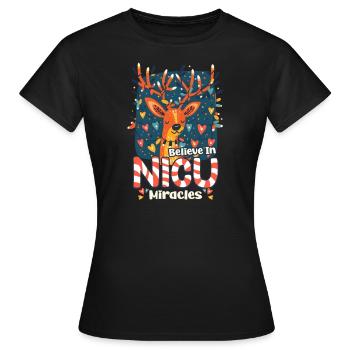 Weihnachten auf der Neugeborenen-Intensivstation Glaubt an Wunder auf der Neugeborenen-Intensivstation - Frauen T-Shirt - Schwarz - Vorne - AI Model Female 172 dark (172cm)
