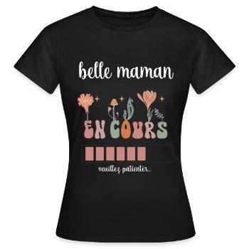 Schöne Mutter Laufen Boho Böhmische Blumen Stiefmutter - Frauen T-Shirt - Schwarz - Vorne - AI Model Female 172 dark (172cm)