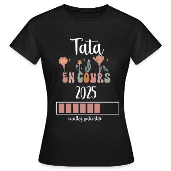 Auntie 2025 Ongoing Flowers Pregnancy Announcement - Women's T-Shirt - black - Front - AI Model Female 172 dark (172cm)
