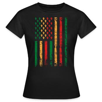 Drapeau Américain Poing Décor Noir Mélanine - T-shirt Femme - noir - Devant - AI Model Female 172 dark (172cm)