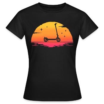 sunrise scooter retro scooter scooter - Women's T-Shirt - black - Front - AI Model Female 172 dark (172cm)