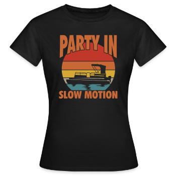 Soirée ponton - T-shirt Femme - noir - Devant - AI Model Female 172 dark (172cm)