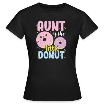 aunt - Women's T-Shirt - black - Front - AI Model Female 172 dark (172cm)