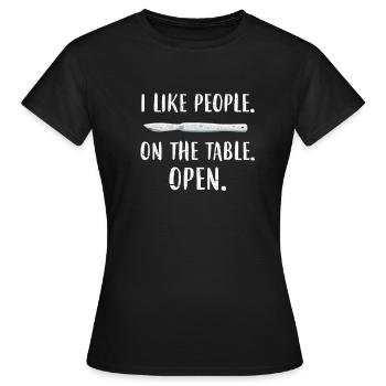 Chirurgien Médecin Chirurgie Opération Cadeau OP - T-shirt Femme - noir - Devant - AI Model Female 172 dark (172cm)