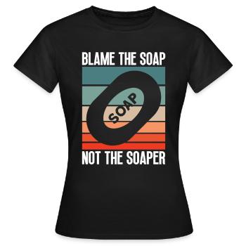 Savon Fabrication de savon Fabricant de savon Fabricant de savon - T-shirt Femme - noir - Devant - AI Model Female 172 dark (172cm)