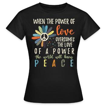 Hippie Flower Power Peace & Power - Frauen T-Shirt - Schwarz - Vorne - AI Model Female 172 dark (172cm)