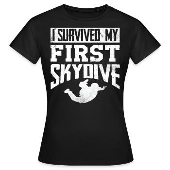 Skydiving, Skydiving - Women's T-Shirt - black - Front - AI Model Female 172 dark (172cm)