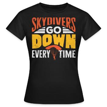 Skydiving, Skydiving - Women's T-Shirt - black - Front - AI Model Female 172 dark (172cm)