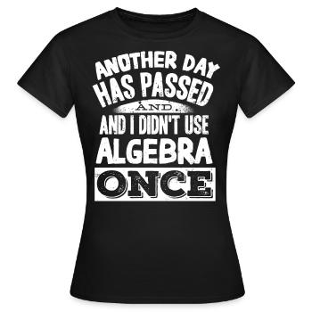 Algèbre, Analyse, Science, Mathématiques - T-shirt Femme - noir - Devant - AI Model Female 172 dark (172cm)