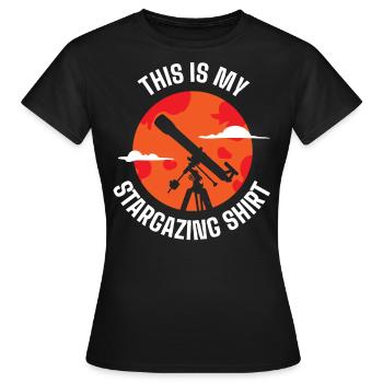 Sternengas, Kosmologie, Astronomie -Fernglas - Frauen T-Shirt - Schwarz - Vorne - AI Model Female 172 dark (172cm)