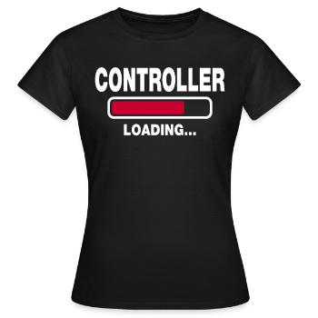Controller - Frauen T-Shirt - Schwarz - Vorne - AI Model Female 172 dark (172cm)