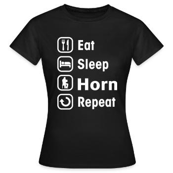 klaxon - T-shirt Femme - noir - Devant - AI Model Female 172 dark (172cm)