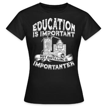 Schnaps Whisky distillé Schnaps distillateur Geschenkide - T-shirt Femme - noir - Devant - AI Model Female 172 dark (172cm)