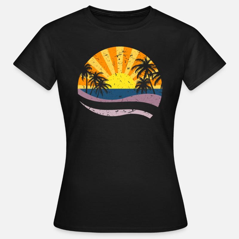 Palm trees and sun - vacation in summer - Women's T-Shirt - black