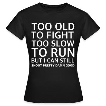 Ich kann verdammt gut schiessen | lustige Sprüche - Frauen T-Shirt - Schwarz - Vorne - AI Model Female 172 dark (172cm)
